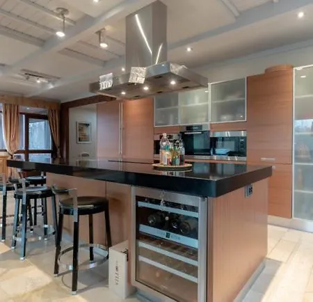 Reipas Palace * Kotka