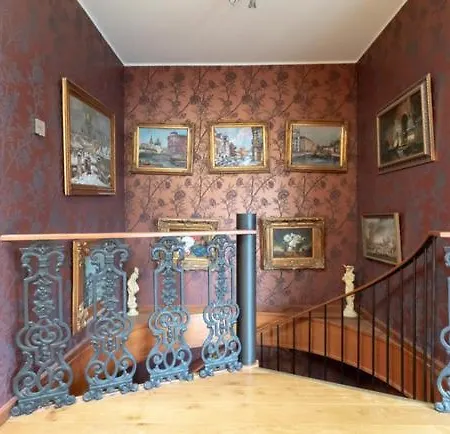 Reipas Palace Apartamento *