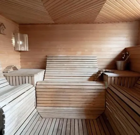 Reipas Palace Apartamento *